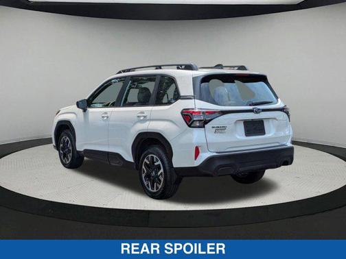 2025 Subaru Forester Base