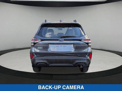2025 Subaru Forester Base