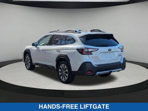 2024 Subaru Outback Touring XT