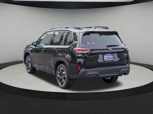 Crystal Black Pearl 2026 Subaru Forester Hybrid Premium