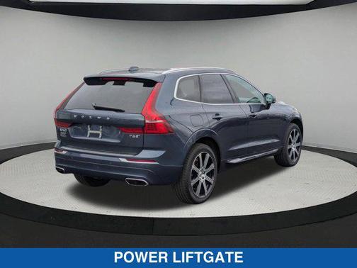 Denim Blue Metallic 2020 Volvo XC60 T6 Inscription