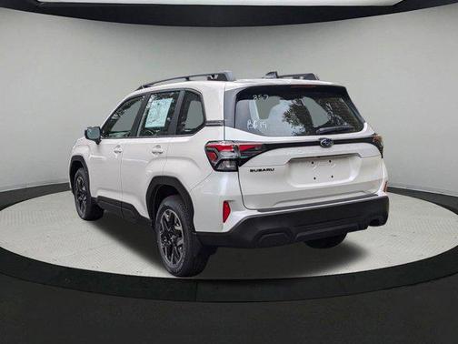 2025 Subaru Forester Base