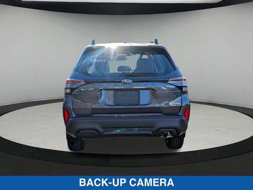 2025 Subaru Forester Base