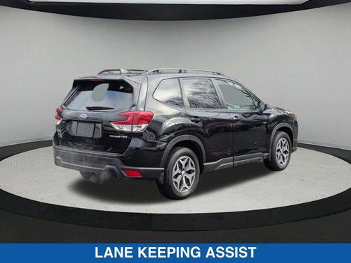 2024 Subaru Forester Premium