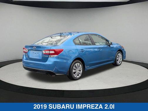 2019 Subaru Impreza 2.0i