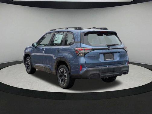 2025 Subaru Forester Base