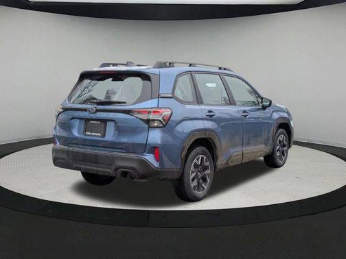 2025 Subaru Forester Base