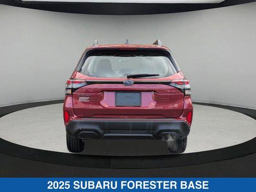 2025 Subaru Forester Base