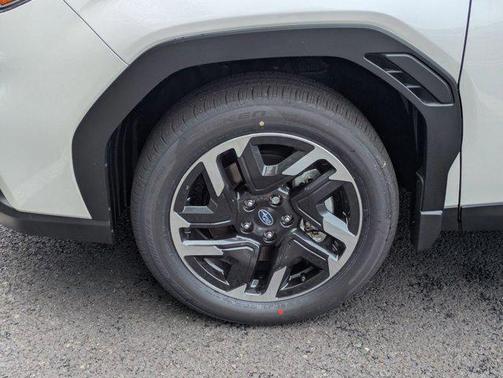 2025 Subaru Forester Hybrid Premium