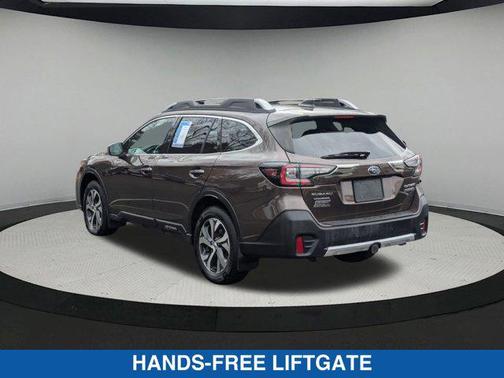 2022 Subaru Outback Touring XT