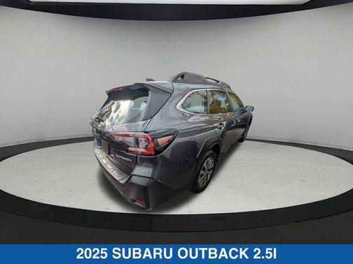2025 Subaru Outback Base