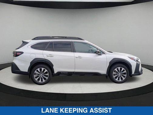 Crystal White Pearl 2024 Subaru Outback Limited XT