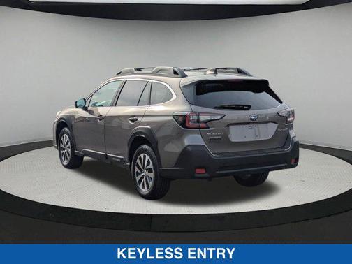 Brilliant Bronze Metallic 2023 Subaru Outback Premium