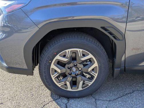 Magnetite Gray Metallic 2026 Subaru Forester Premium