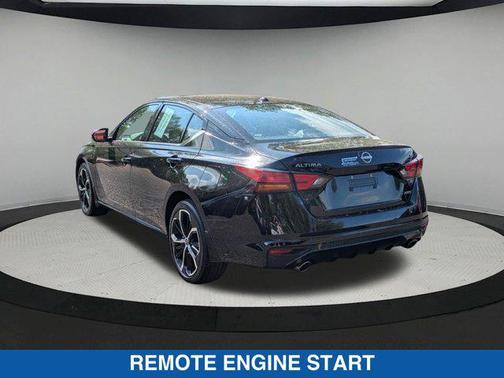 Super Black 2024 Nissan Altima SR Intelligent AWD
