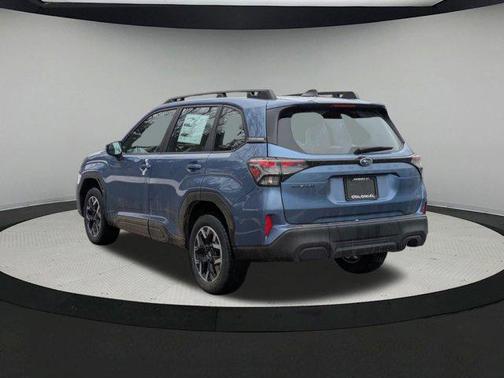 2025 Subaru Forester Base