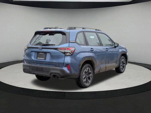 2025 Subaru Forester Base