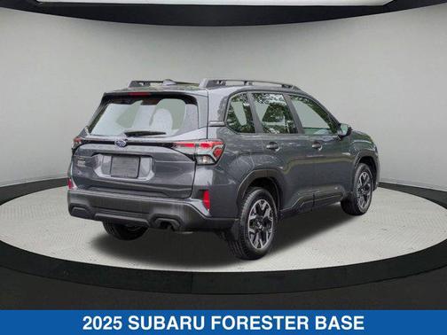 2025 Subaru Forester Base