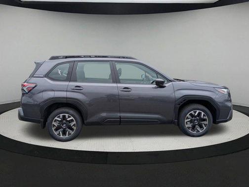 Magnetite Gray Metallic 2026 Subaru Forester Base