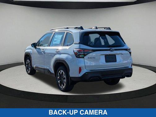 2025 Subaru Forester Base
