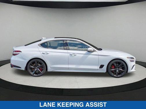2022 Genesis G70 3.3T AWD
