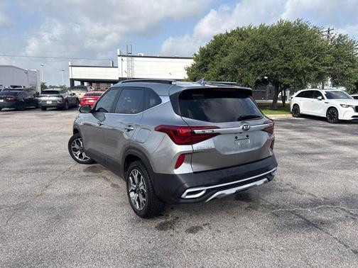 Steel Gray 2021 Kia Seltos EX