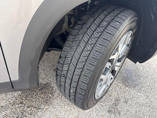 Steel Gray 2021 Kia Seltos EX
