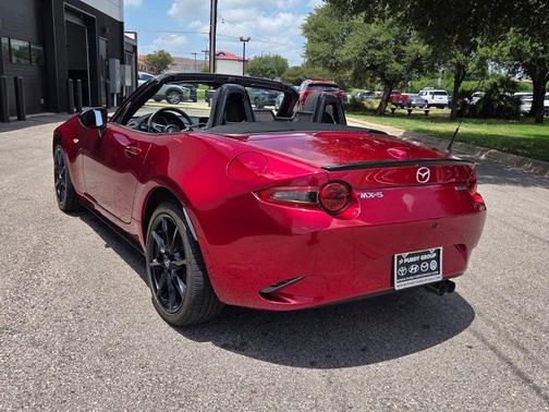Soul Red Crystal Metallic 2021 Mazda MX-5 Miata Club