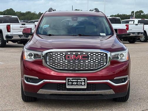 Quartz 2019 GMC Acadia Denali