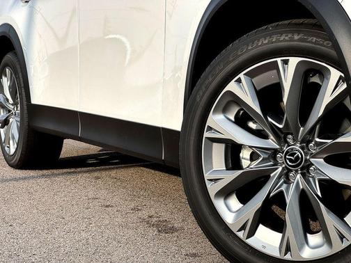 Rhodium White Premium 2026 Mazda CX-90 3.3 Turbo Preferred