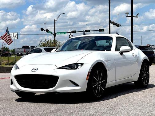 Snowflake White Pearl Mica 2026 Mazda MX-5 Miata RF Grand Touring