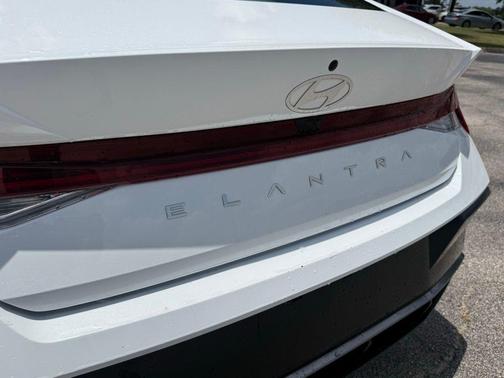 Serenity White 2025 Hyundai ELANTRA SEL