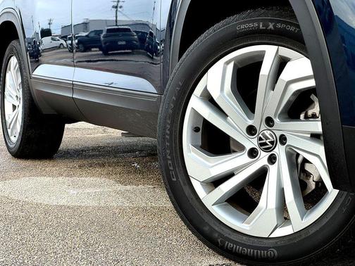 2022 Volkswagen Atlas 3.6L SE w/Technology