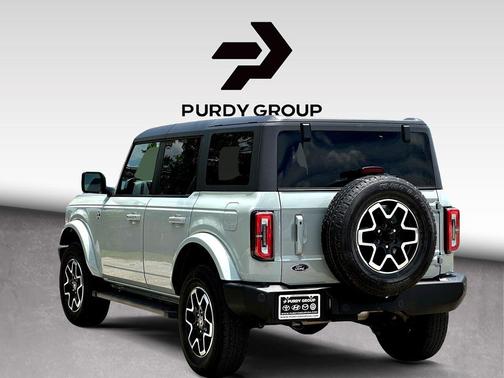 Cactus Gray 2024 Ford Bronco Outer Banks