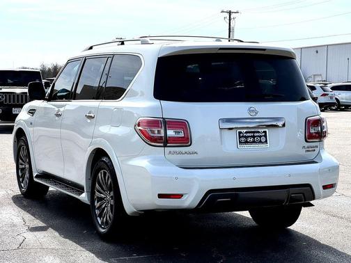 2019 Nissan Armada Platinum