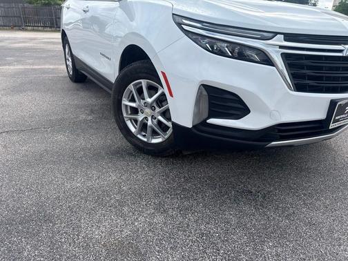 Summit White 2023 Chevrolet Equinox 1LT