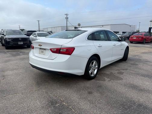 Summit White 2020 Chevrolet Malibu 1LS