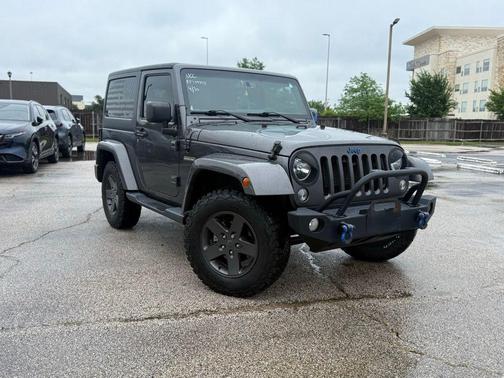 Granite Crystal Metallic Clearcoat 2016 Jeep Wrangler Freedom