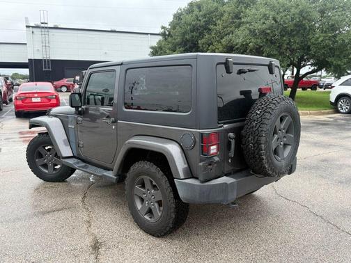 Granite Crystal Metallic Clearcoat 2016 Jeep Wrangler Freedom