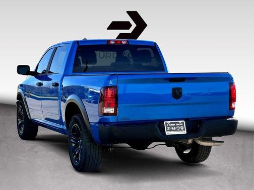 2024 RAM 1500 Classic Warlock Crew Cab 4x2 5'7' Box