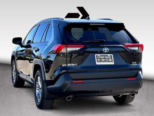2023 Toyota RAV4 Hybrid XLE