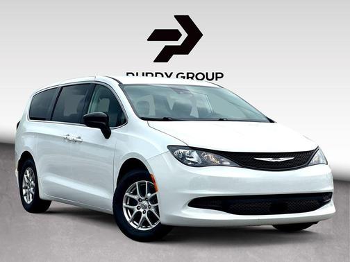 Bright White Clearcoat 2024 Chrysler Voyager LX