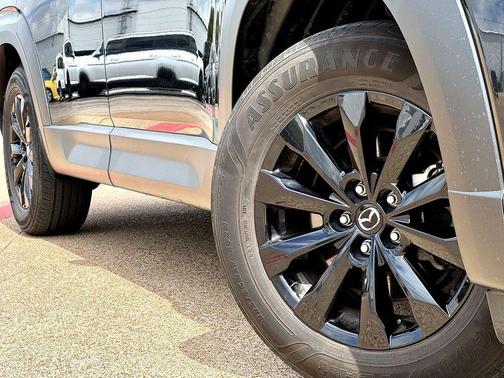 2025 Mazda CX-50 2.5 S Preferred Package