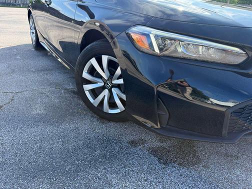 Crystal Black Pearl 2025 Honda Civic LX