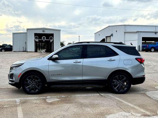 2024 Chevrolet Equinox FWD RS