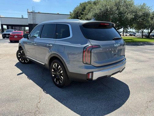Everlasting Silver 2024 Kia Telluride SX
