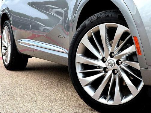 Moonstone Gray Metallic 2025 Buick Envision Avenir AWD