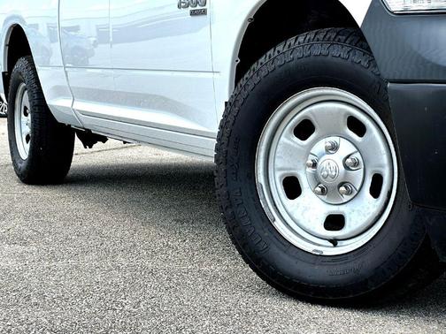 Bright White Clearcoat 2021 RAM 1500 Tradesman
