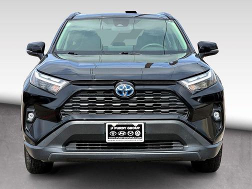 2022 Toyota RAV4 Hybrid XLE Premium