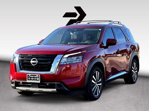 2023 Nissan Pathfinder Platinum FWD